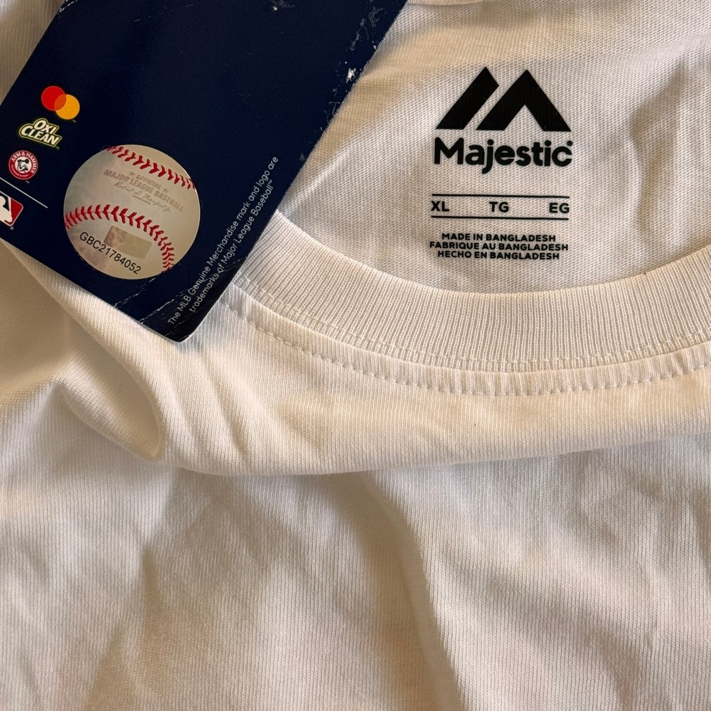Majestic Texas Rangers Pocket T-Shirt White Floral Rose Graphic MLB XLarge - Picture 7 of 8